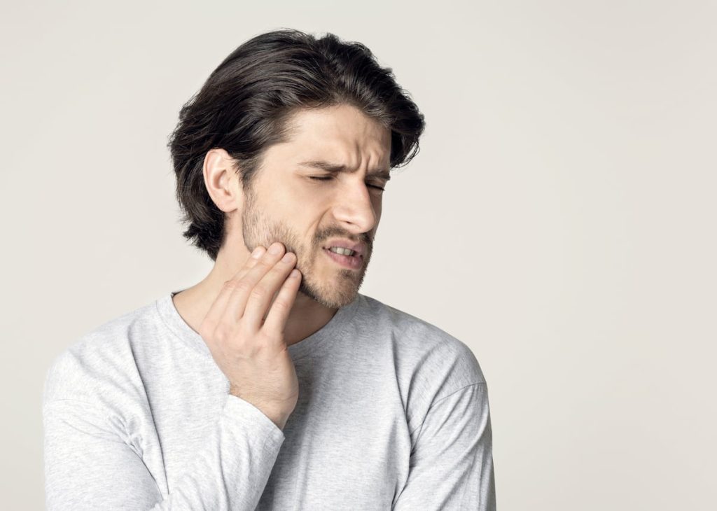ablazione-tartaro-fa-male